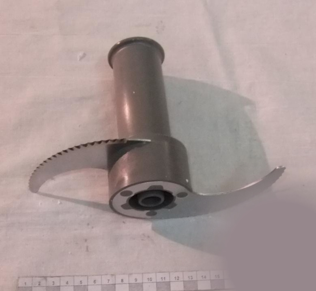 Нож Robot Coupe зубчатый бликсера 27350