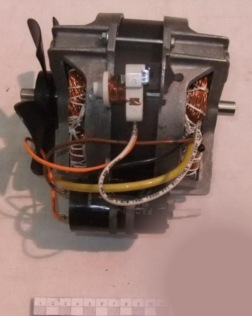 Двигатель Robot Coupe 3080