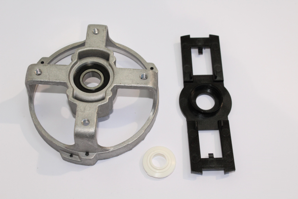 Крышка электродвигателя Robot Coupe с подшипником для ROBOT COOK 106268S