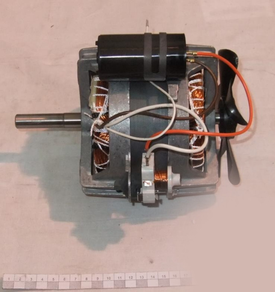 Двигатель Robot Coupe куттера 3202